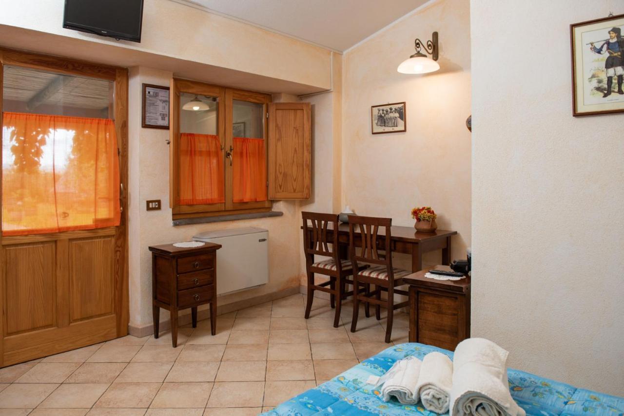 Agriturismo Nuragh'Elighe Sindia Экстерьер фото