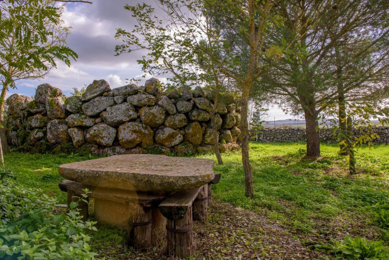 Agriturismo Nuragh'Elighe Sindia Экстерьер фото
