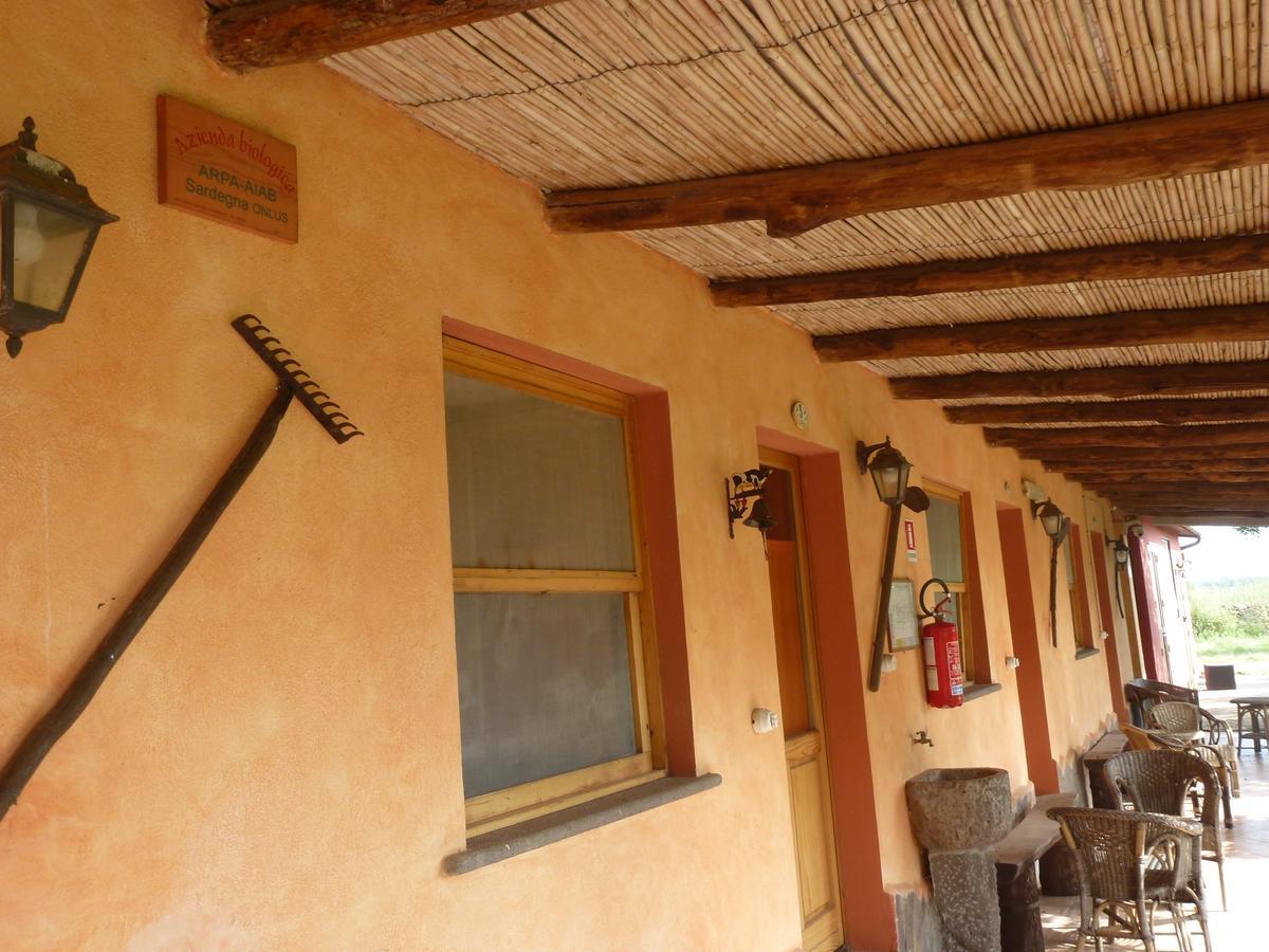 Agriturismo Nuragh'Elighe Sindia Экстерьер фото