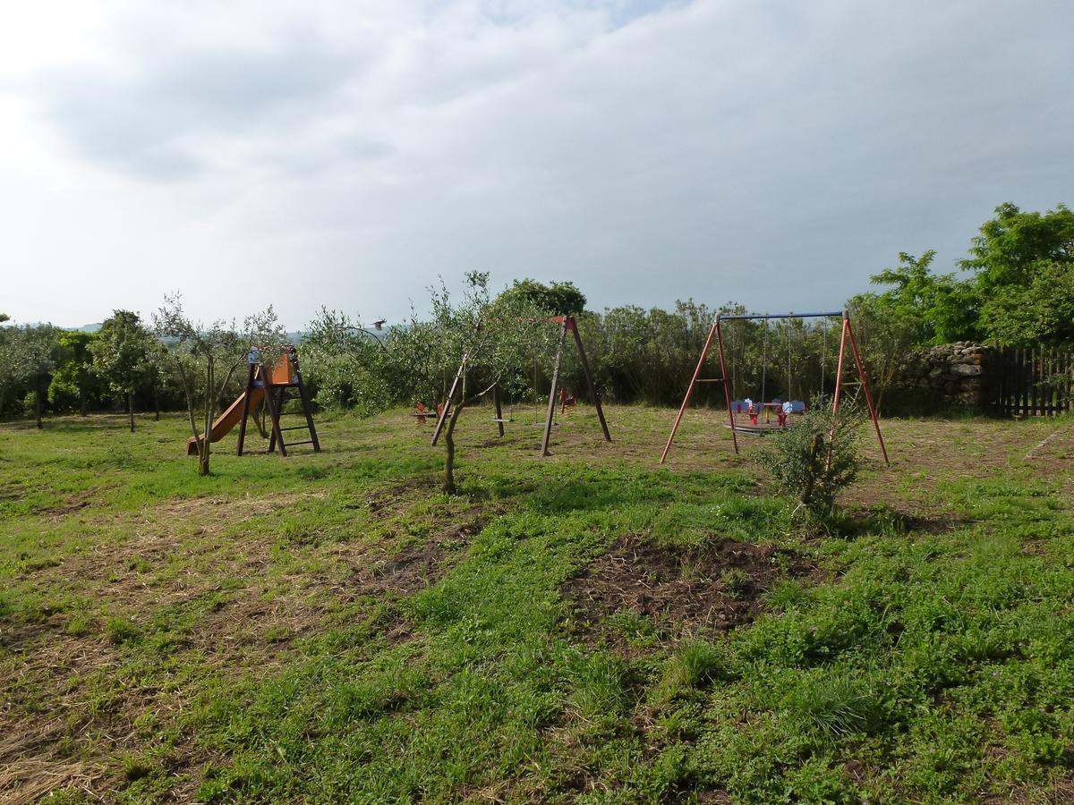 Agriturismo Nuragh'Elighe Sindia Экстерьер фото
