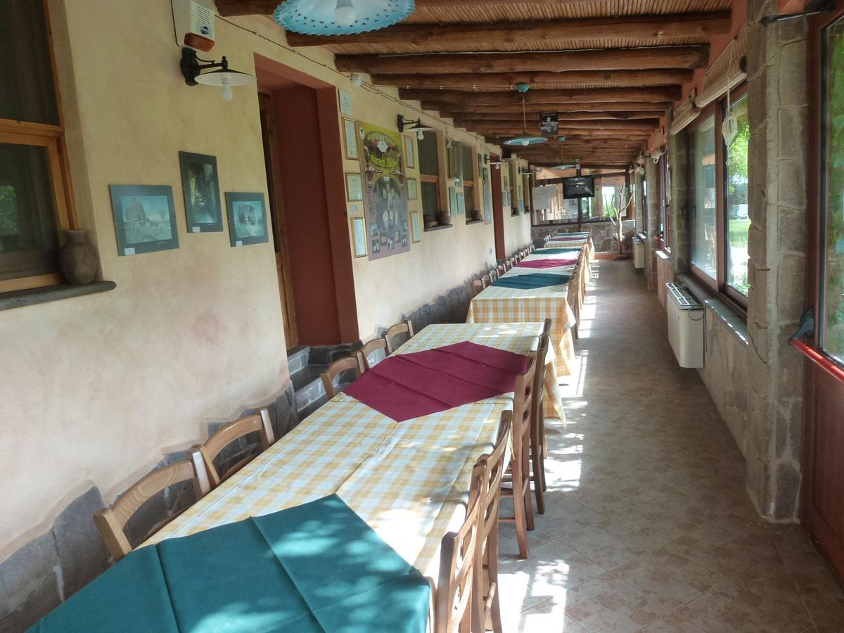 Agriturismo Nuragh'Elighe Sindia Экстерьер фото