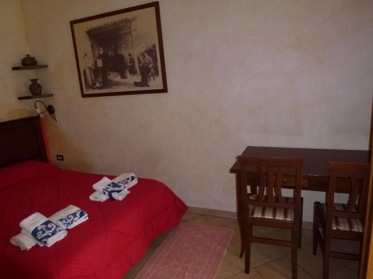Agriturismo Nuragh'Elighe Sindia Экстерьер фото