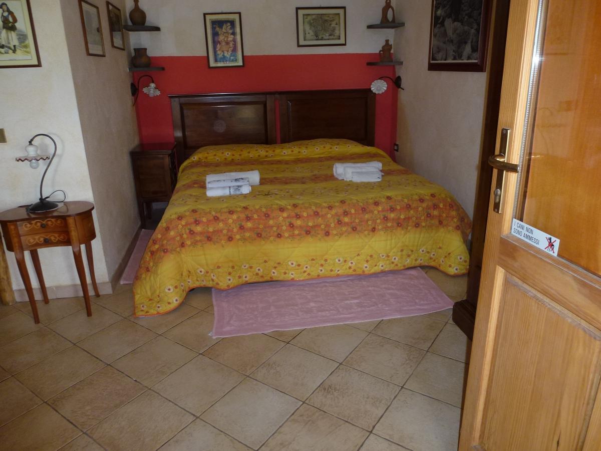 Agriturismo Nuragh'Elighe Sindia Экстерьер фото